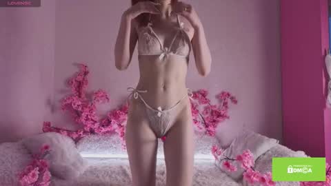 Kira online show from March 25, 2:34 pm