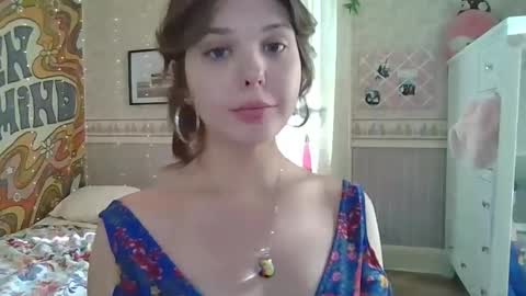 Snapshot of bunnyabigail chatting on March 12, 9:03 pm Abigail Grace online show from March 12, 9:03 pm