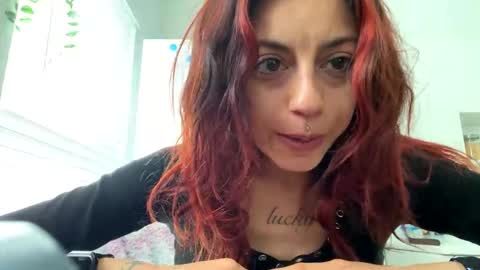 Bunnyaliengirl online show from January 12, 4:23 pm