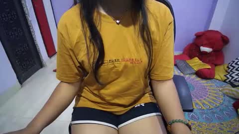 Snapshot of bunnycolbyy chatting on March 17, 6:17 am bunnycolbyy online show from March 17, 6:17 am