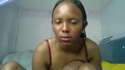 bunnydiva_ online show from May 11, 2:28 am