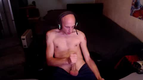 Snapshot of bunnydollstellas_toy chatting on September 21, 1:51 am Gnther online show from September 21, 1:51 am