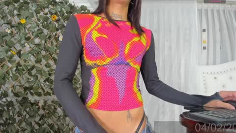 Angela Santini online show from February 5, 1:37 am