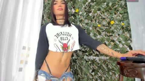 Angela Santini online show from March 11, 8:20 am
