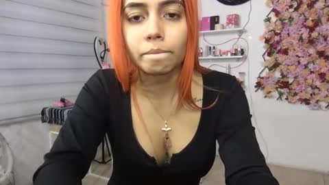 bunnylove_07 online show from December 3, 11:03 pm