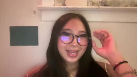 Snapshot of bunnysworld999 chatting on February 13, 12:13 am lulu online show from February 13, 12:13 am