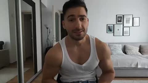 Snapshot of bunzdanny chatting on March 15, 12:44 pm BunzDanny online show from March 15, 12:44 pm