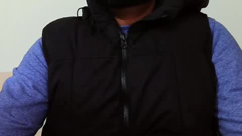 Snapshot of burlymonster chatting on December 4, 4:21 am Hairy Arabian online show from December 4, 4:21 am