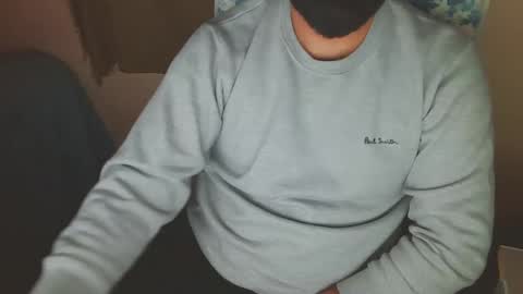 Snapshot of burlymonster chatting on December 12, 5:10 am Hairy Arabian online show from December 12, 5:10 am