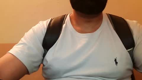 Snapshot of burlymonster chatting on December 26, 6:30 am Hairy Arabian online show from December 26, 6:30 am