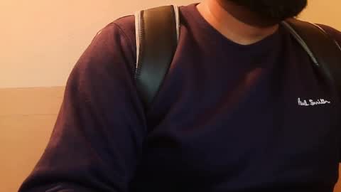Snapshot of burlymonster chatting on December 26, 4:58 pm Hairy Arabian online show from December 26, 4:58 pm