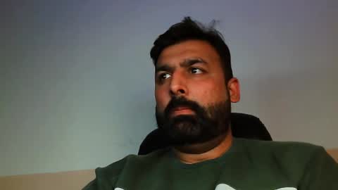 Snapshot of burlymonster chatting on March 8, 5:22 pm Hairy Arabian online show from March 8, 5:22 pm