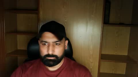 Snapshot of burlymonster chatting on September 13, 7:46 pm Hairy Arabian online show from September 13, 7:46 pm