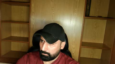 Snapshot of burlymonster chatting on September 16, 4:46 am Hairy Arabian online show from September 16, 4:46 am