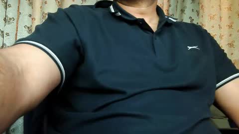 Hairy Arabian online show from February 26, 7:40 am