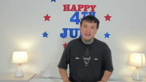Snapshot of burning_diamond__ chatting on July 5, 10:22 am Nova and Sammy online show from July 5, 10:22 am