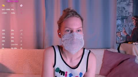 burning_g1rl online show from March 26, 3:28 pm