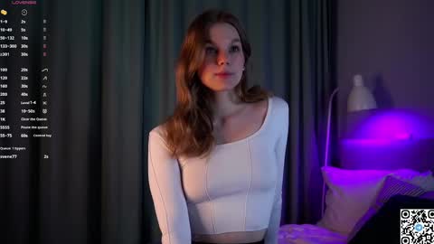 Snapshot of burnletitallburn chatting on February 17, 1:32 pm Jessica online show from February 17, 1:32 pm