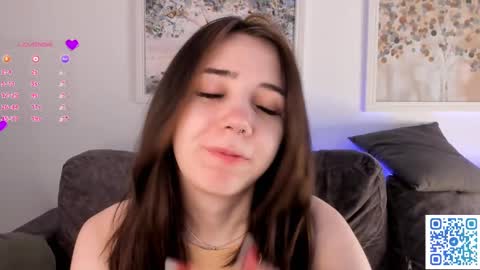 Snapshot of burnletitallburn chatting on February 21, 1:22 am Jessica online show from February 21, 1:22 am