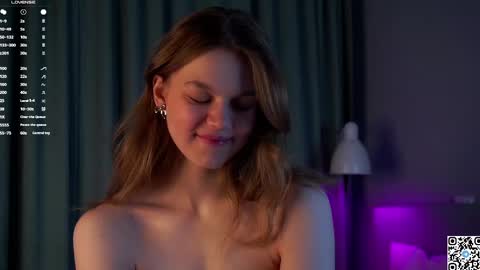 Snapshot of burnletitallburn chatting on March 2, 4:32 pm Jessica online show from March 2, 4:32 pm