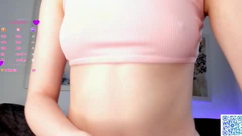 Snapshot of burnletitallburn chatting on March 3, 4:25 am Jessica online show from March 3, 4:25 am