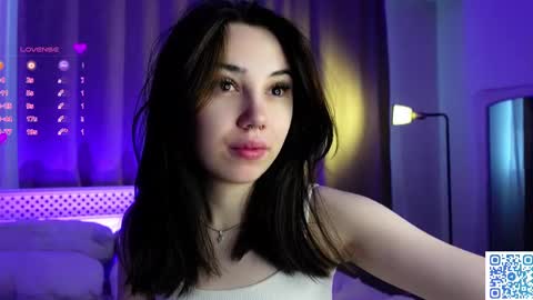 Snapshot of burnletitallburn chatting on March 5, 1:21 am Jessica online show from March 5, 1:21 am