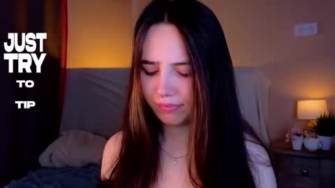 Snapshot of burnletitallburn chatting on October 10, 3:16 am Jessica online show from October 10, 3:16 am