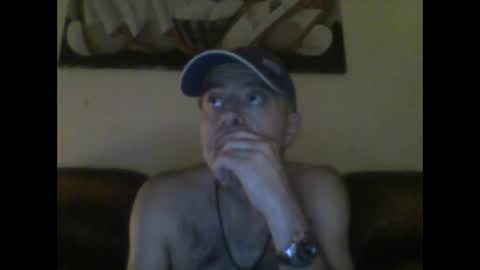 Snapshot of burnleyguy1977 chatting on November 16, 2:17 am burnleyguy1977 online show from November 16, 2:17 am