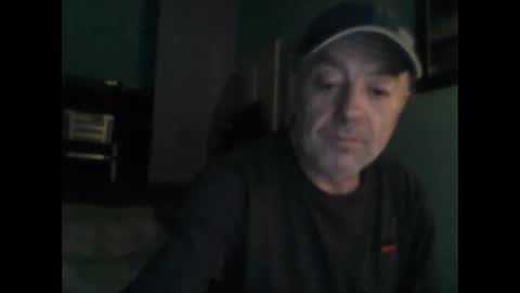 Snapshot of burnleyguy1977 chatting on March 26, 5:02 am burnleyguy1977 online show from March 26, 5:02 am