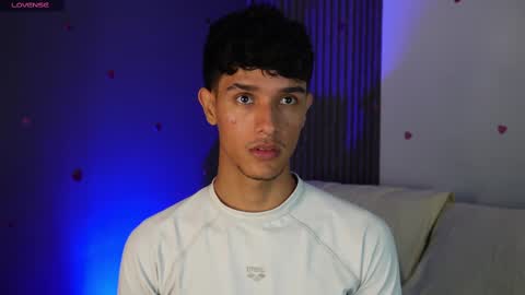 Buster independent model online show from February 26, 8:04 am