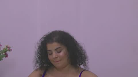 Snapshot of busty_madison chatting on November 14, 11:31 am busty_madison online show from November 14, 11:31 am