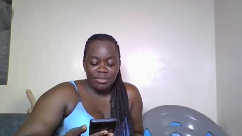 Snapshot of busty_mellons chatting on September 20, 12:44 am busty_mellons online show from September 20, 12:44 am