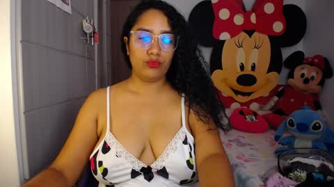 Nahiara online show from February 4, 2:21 pm