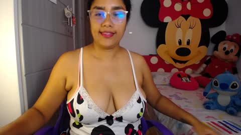 Nahiara online show from February 4, 8:28 pm
