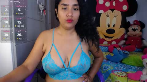 Nahiara online show from February 24, 3:42 pm