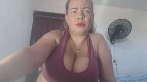 Amanda  online show from May 26, 1:29 pm
