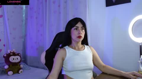 Snapshot of butterfly_xo chatting on March 15, 8:48 pm Antonella online show from March 15, 8:48 pm