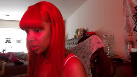 butterfly booty online show from October 6, 3:20 pm