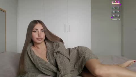 Snapshot of butterflys_ chatting on March 31, 12:38 pm Lauren online show from March 31, 12:38 pm