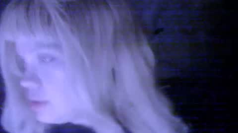 Snapshot of butytoy chatting on November 12, 8:19 pm butytoy online show from November 12, 8:19 pm