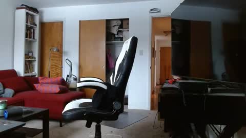 bwall1425 online show from February 6, 9:07 pm