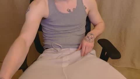 Snapshot of bwc420blazeit chatting on November 20, 10:59 am bwc420blazeit online show from November 20, 10:59 am