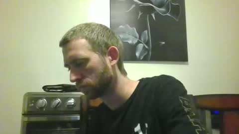 bwcwhiteboy94 online show from November 13, 6:45 am