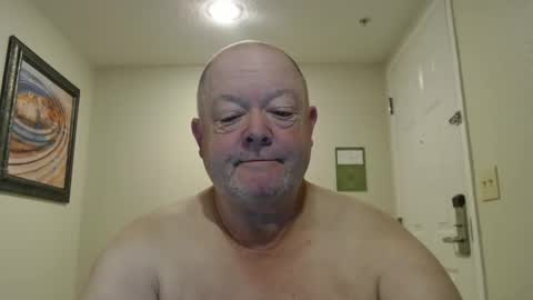 Snapshot of bwgrady100477357258 chatting on October 22, 11:32 am bwgrady100477357258 online show from October 22, 11:32 am