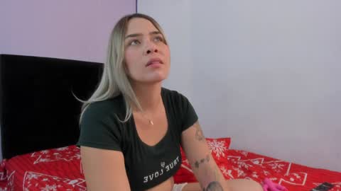 Snapshot of byanca_winklar chatting on December 19, 7:29 pm online show from December 19, 7:29 pm
