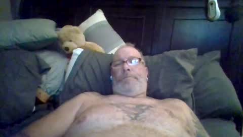 Snapshot of bygdaddyjoe chatting on September 17, 1:51 am bygdaddyjoe online show from September 17, 1:51 am