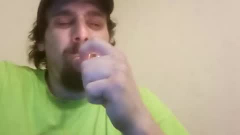 Snapshot of byrdmanblaze88 chatting on March 21, 12:37 am byrdmanblaze88 online show from March 21, 12:37 am