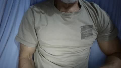 Ivan Iv4n0v online show from April 2, 9:45 pm