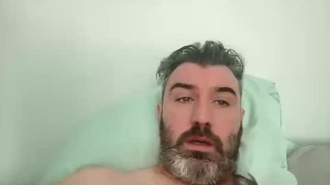 Snapshot of c_life128 chatting on October 12, 8:41 pm c_life128 online show from October 12, 8:41 pm