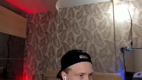 James online show from September 24, 6:22 pm